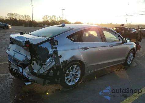 2020 Ford Fusion Se z USA, uszkodzony, nr VIN 3FA6P0HD3LR219574
